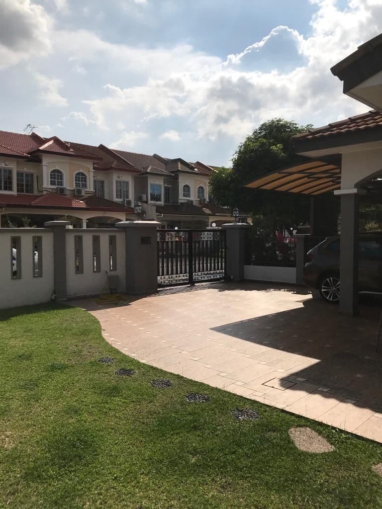 END LOT DOUBLE STOREY - photo 4