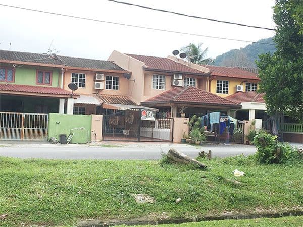 Double StoreyTaman Melawati - photo 1