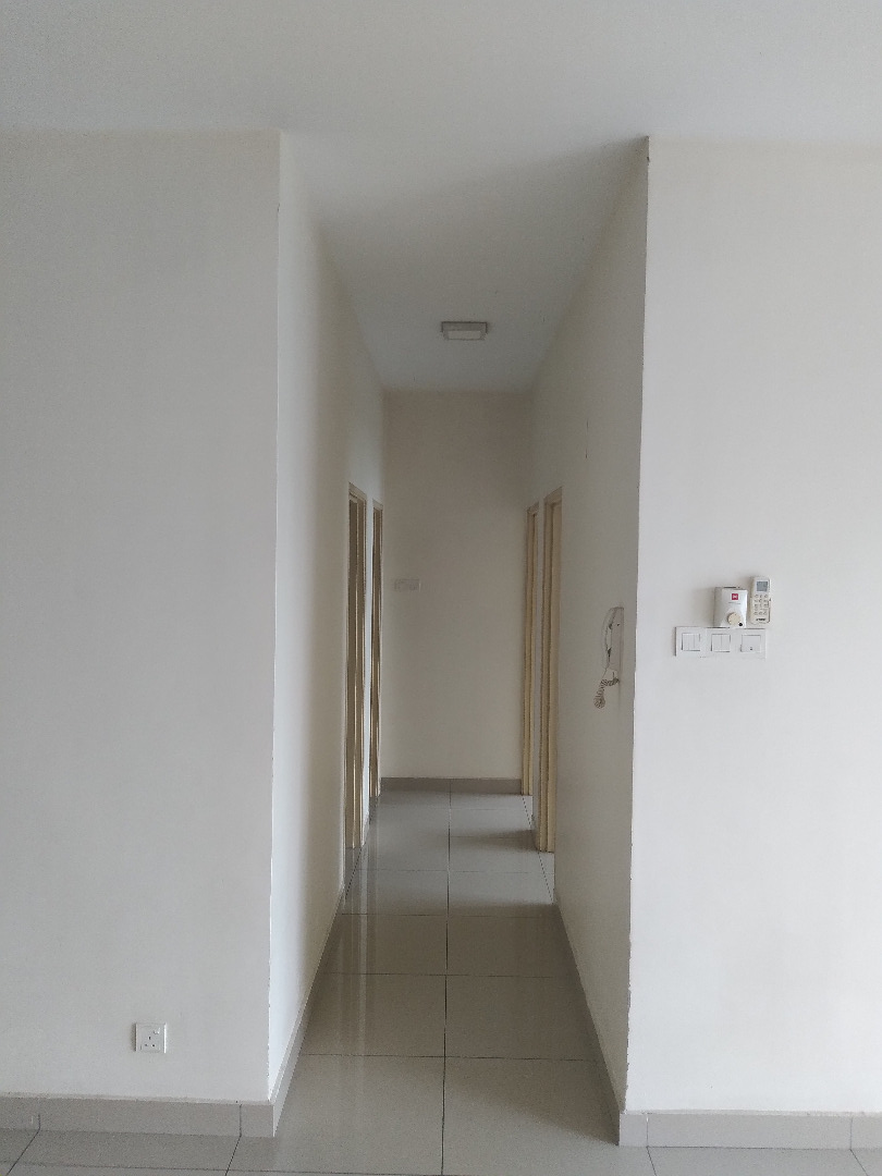 Parklane Condo For Sale - photo 3