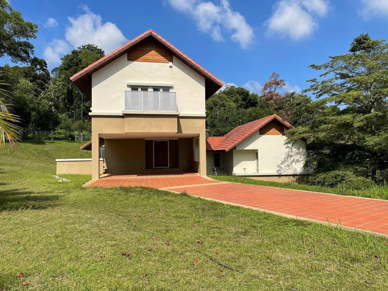 2 Storey Bungalow in Kayangan - photo 4