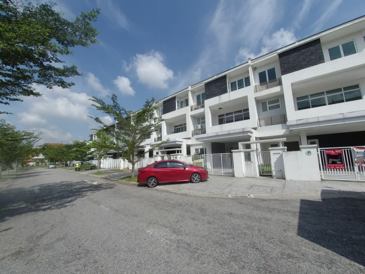 3 Storey Superlink Lagenda Bukit Jelutong