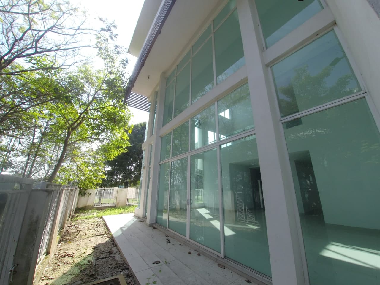 3 Storey Superlink Lagenda Bukit Jelutong - photo 11