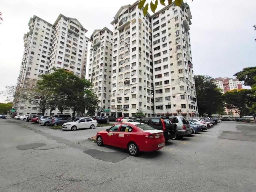 Apartment Taman Sri Murni Fasa 1,