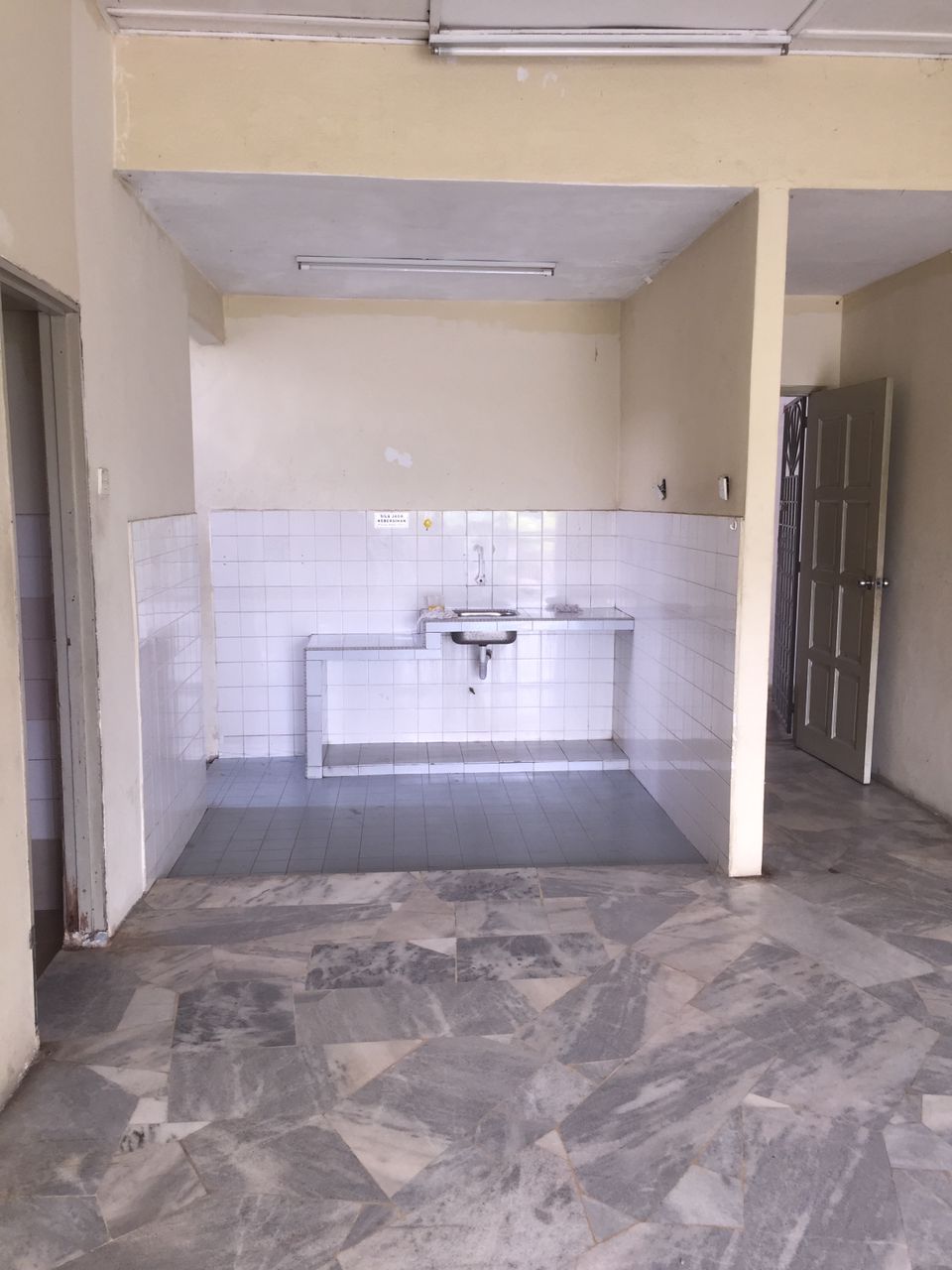 Sri Anggerik 1 Apartment, Bandar Puchong Jaya - photo 2