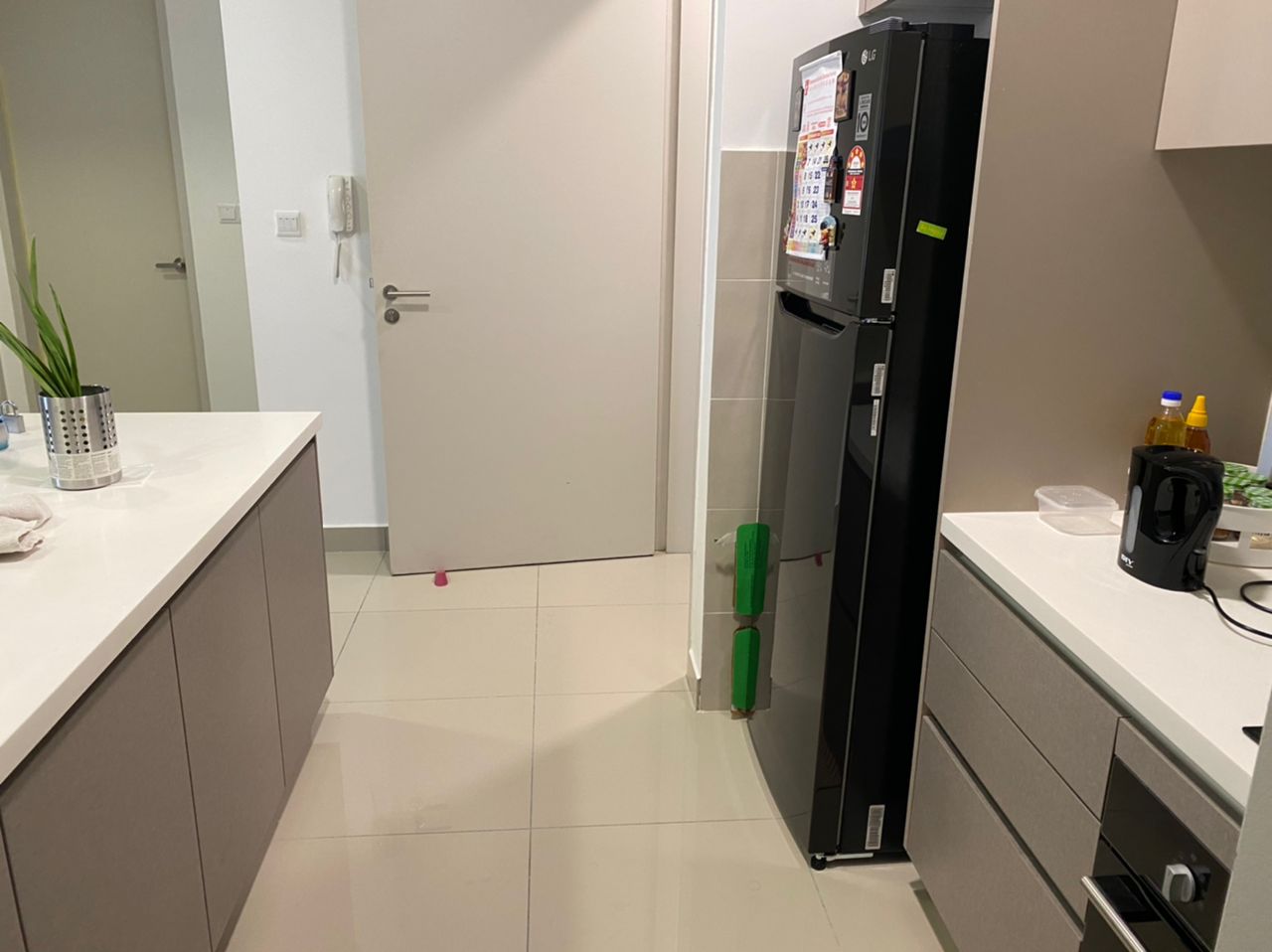 Citizen 2 Service Apartment Kuchai Lama - photo 9