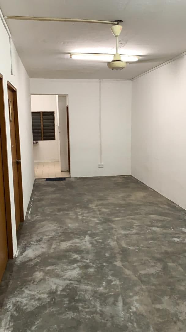 Megaria Ros Apartment, Taman Bukit Serdang - photo 1