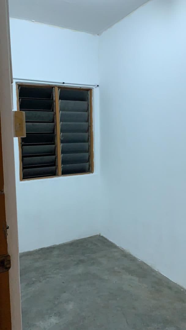 Megaria Ros Apartment, Taman Bukit Serdang - photo 2