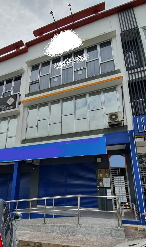 Shop Lot Nilai