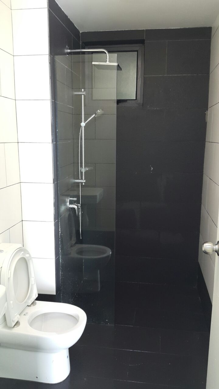 Univ 360 Place Condominium - photo 3