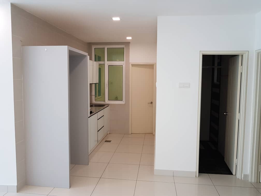 The Court Central Sungai Besi Condominium - photo 5