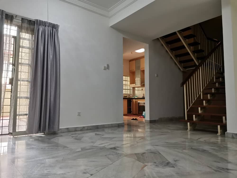 Double Storey House At Damai Budi - photo 2