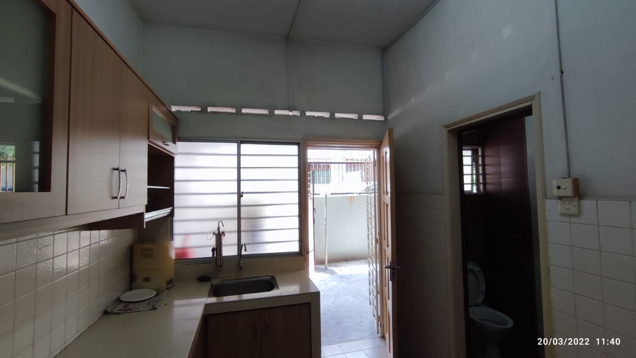 Double Storey House Taman Midah - photo 12