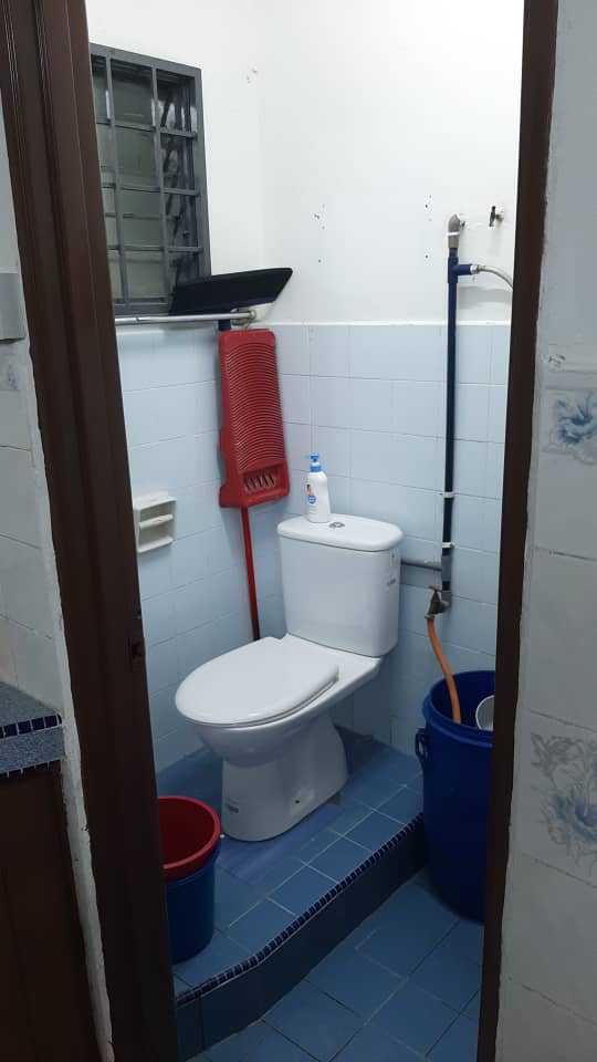 Double Storey House Taman Manjalara - photo 5