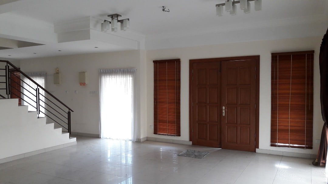 Twin 2 Storey Semi-D,Taman Bukit Semenyih