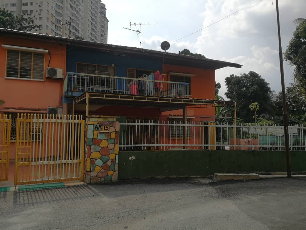 Semi D House Taman Bunga Segar,Cheras