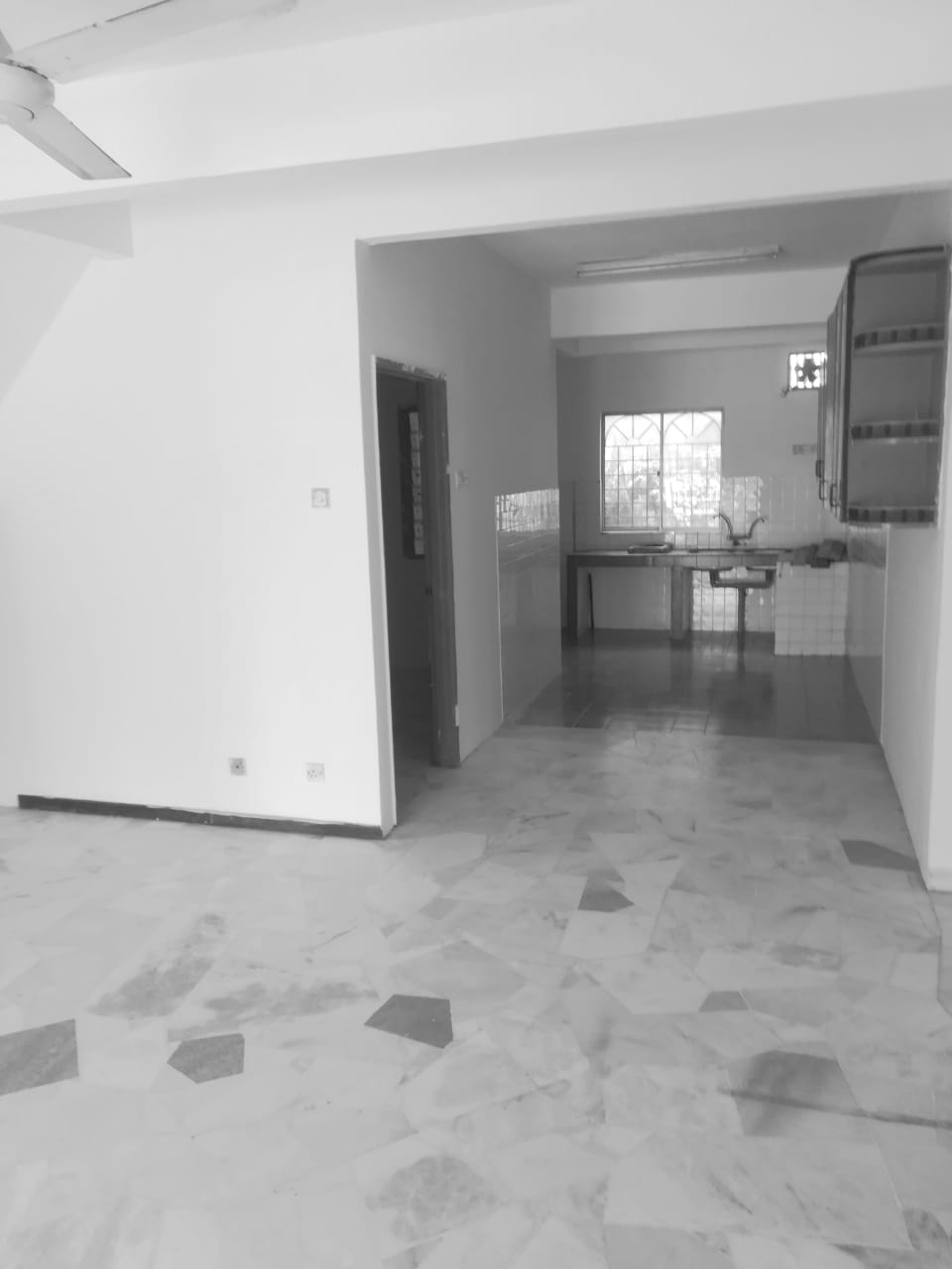 Double Storey Corner,Batu Caves,Selangor - photo 2