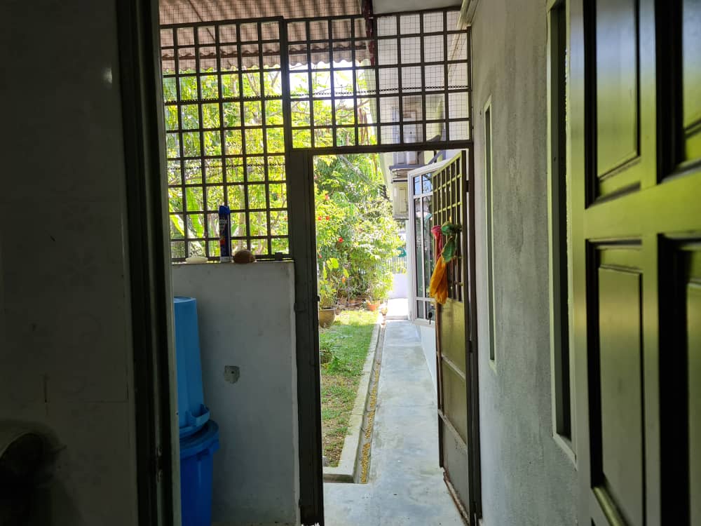 Single Storey Corner Lot - photo 7