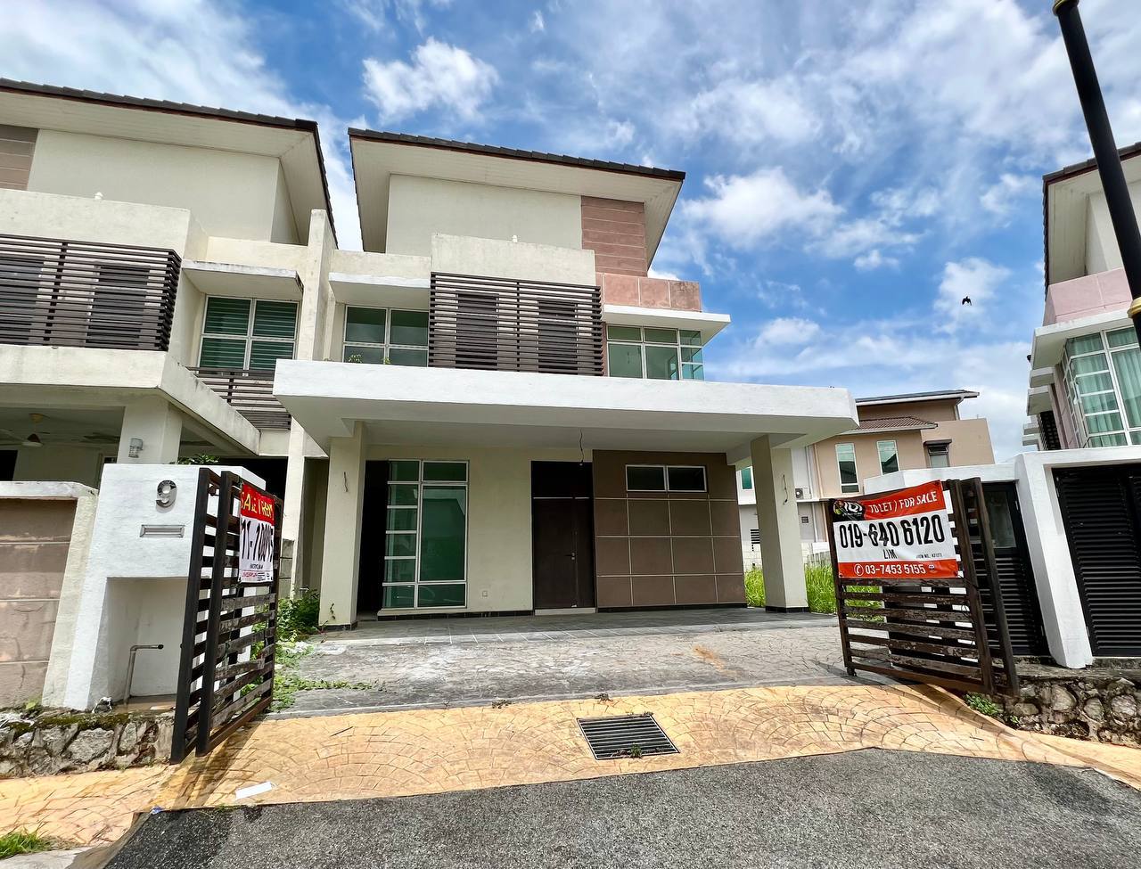 Semi D 2 Storey Avenue 6, Bandar Tun Hussein Onn