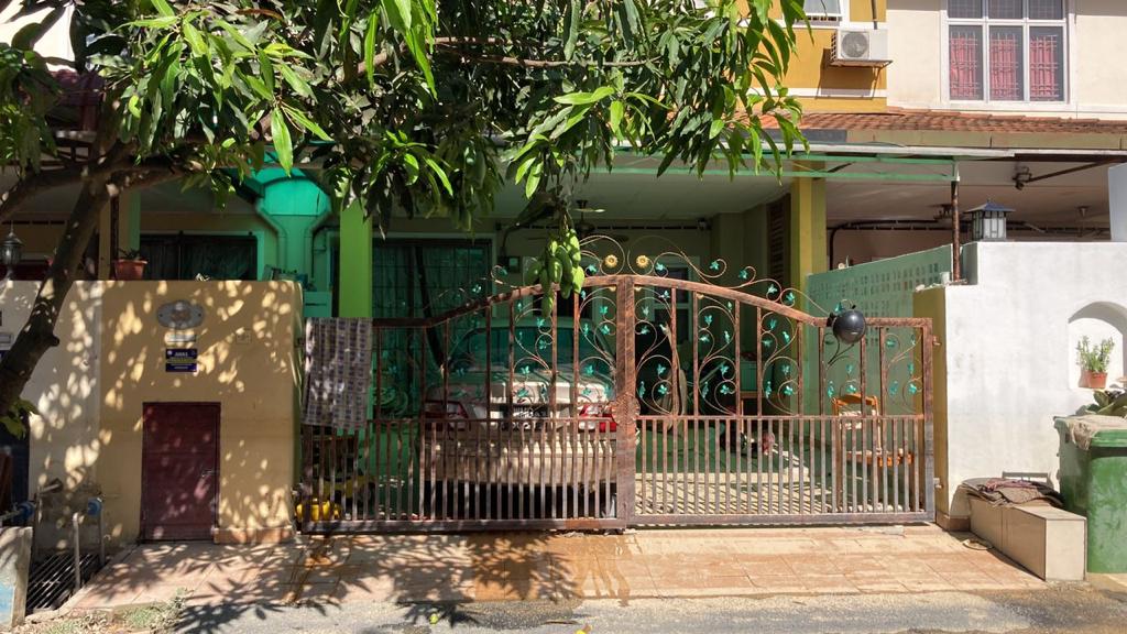 Double Storey Terrace House Dengkil,Selangor - photo 5