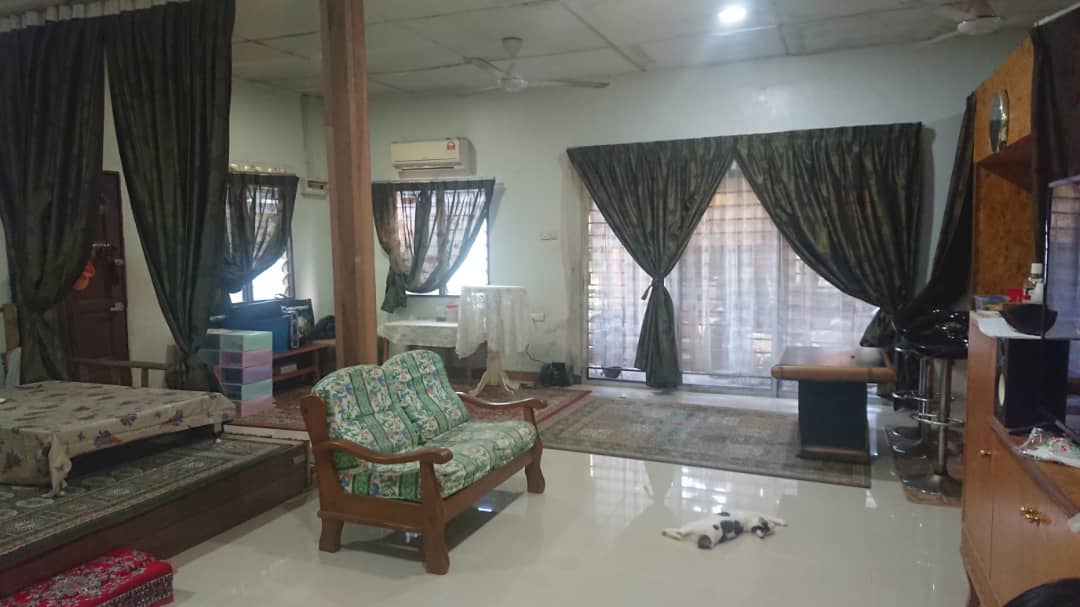 Terrace House Hulu Langat Selangor - photo 2