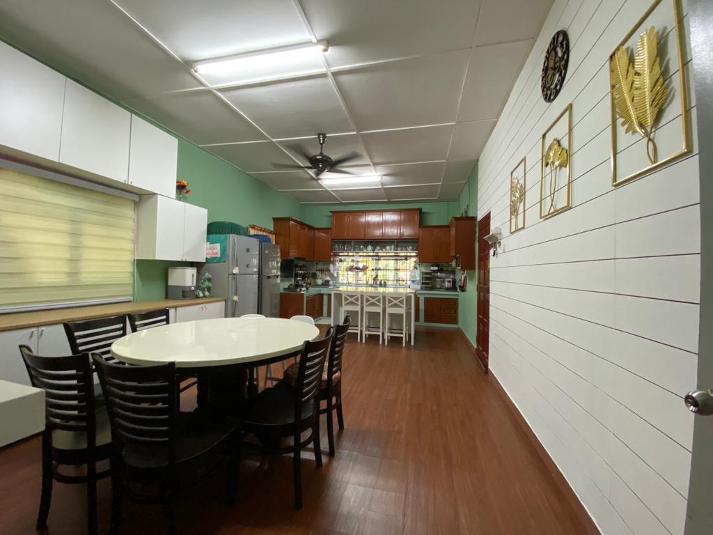 Bunglow House At Sungai Besar Selangor - photo 7