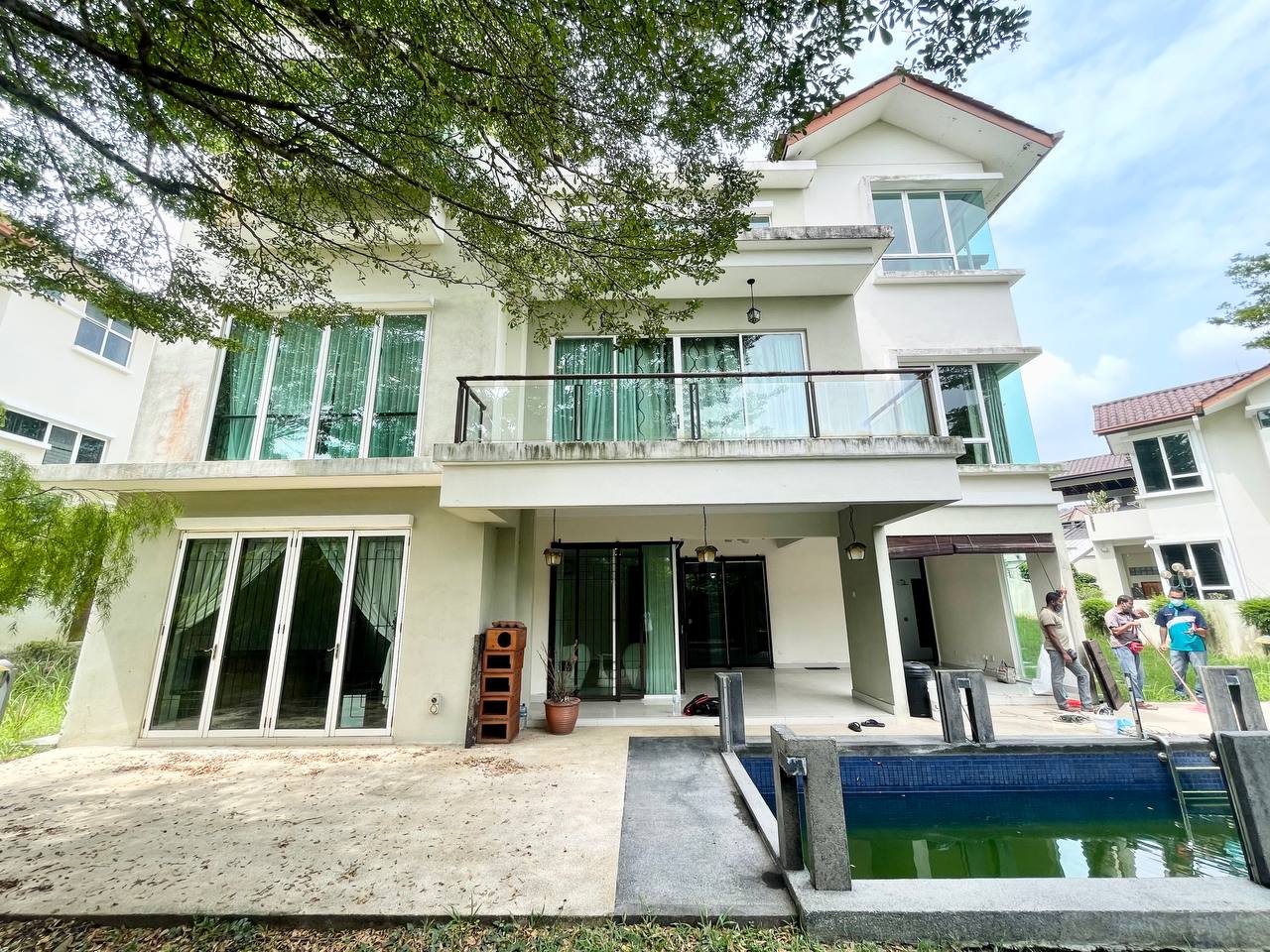 3 STOREY BUNGALOW, TERATAI VILLA , KAYANGAN HEIGHT