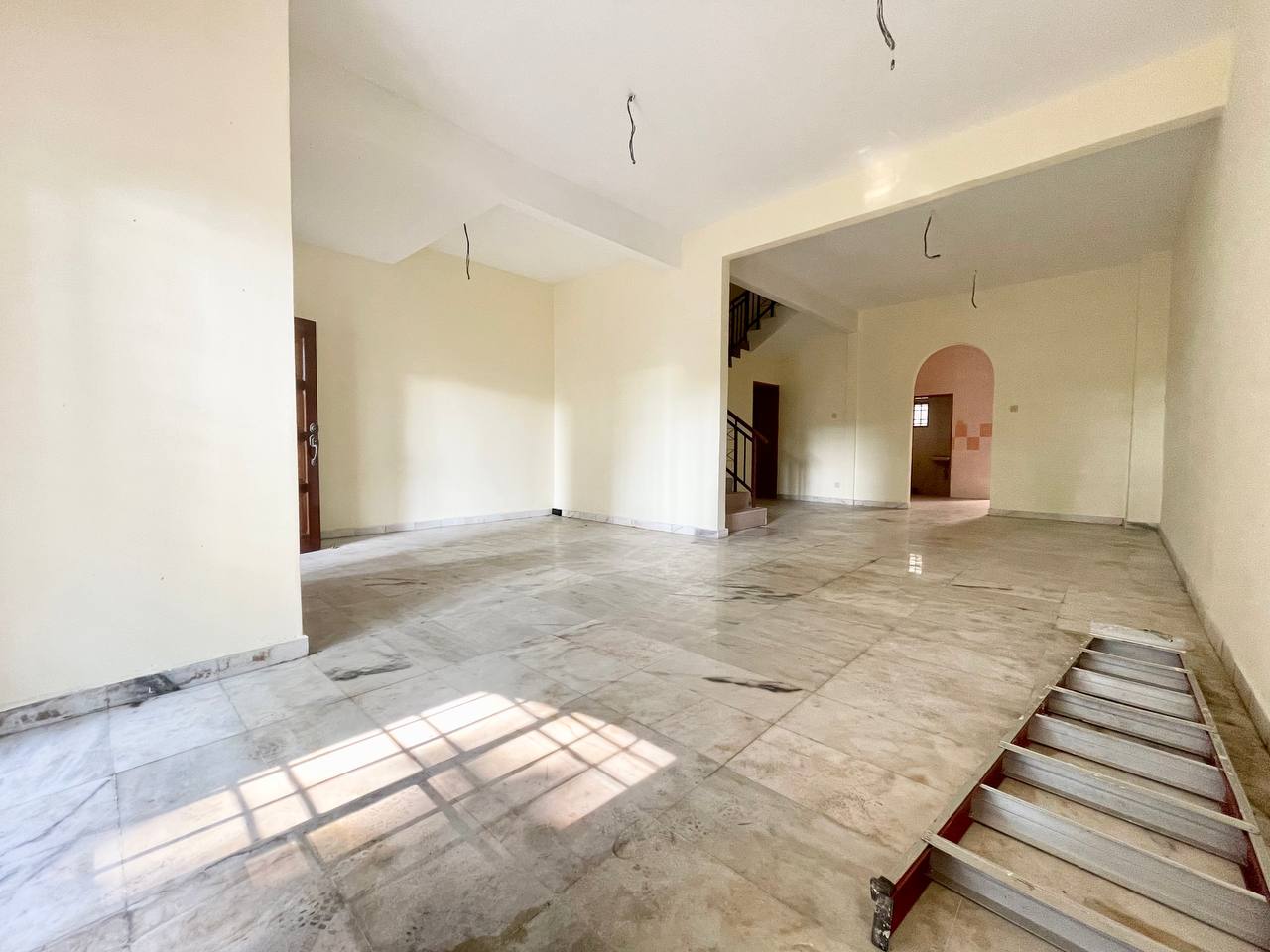 STOREY TERRACE HOUSE, TAMAN GEMBIRA KLANG - photo 4