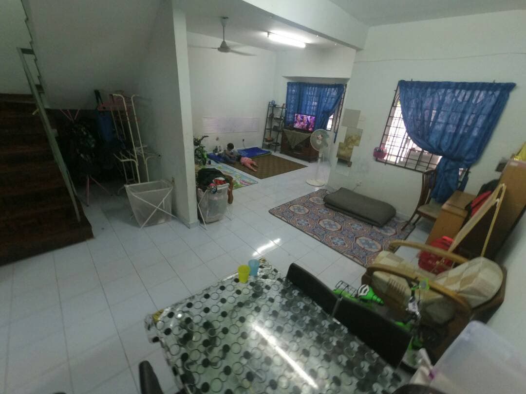 Double storey taman alamanda double storey - photo 2