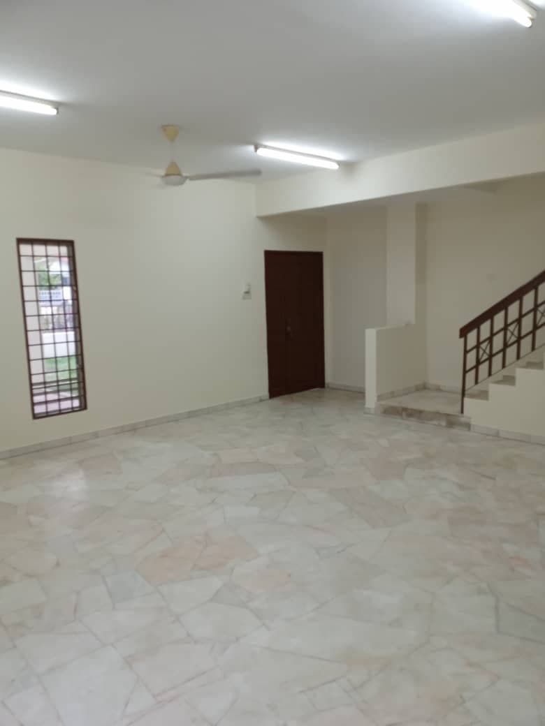 Corner facing east double storey subang jaya - photo 6