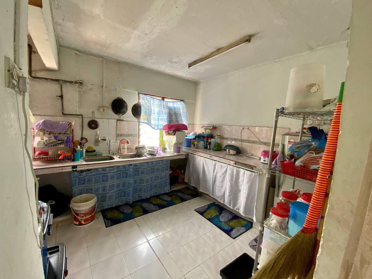 fully renovated Flat puchong permai - photo 7