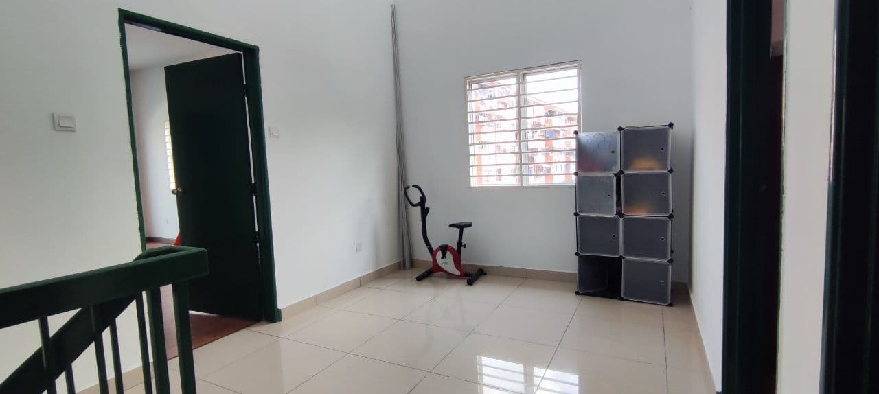 Double strorey endlot taman baiduri 2 dengkil - photo 10