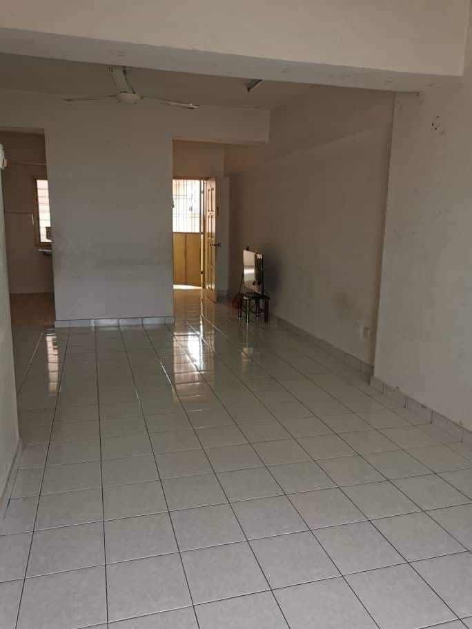 Sri dahlia apartment taman sepakat indah 2 - photo 2