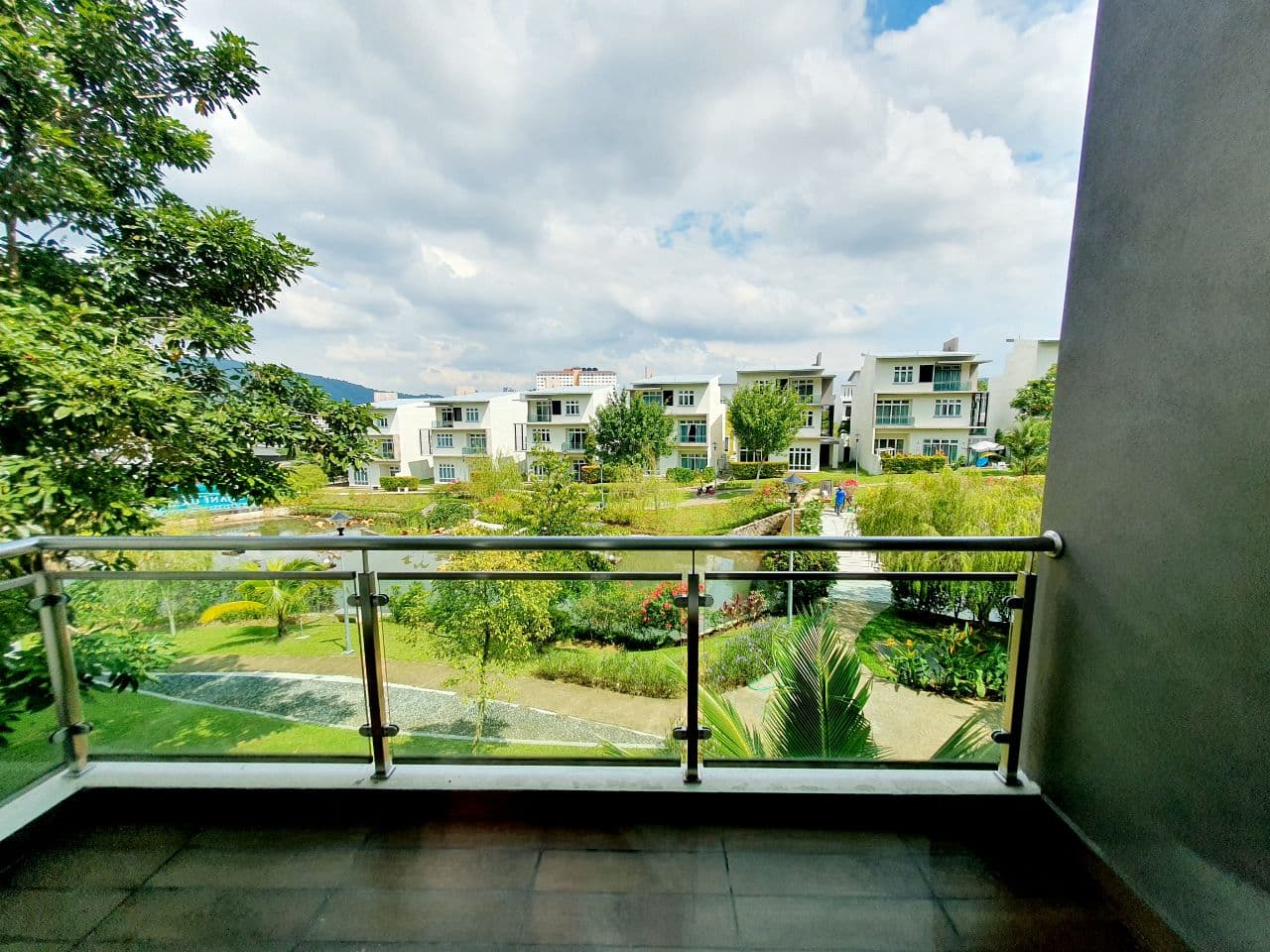 Taman tijani ukay ampang - photo 10