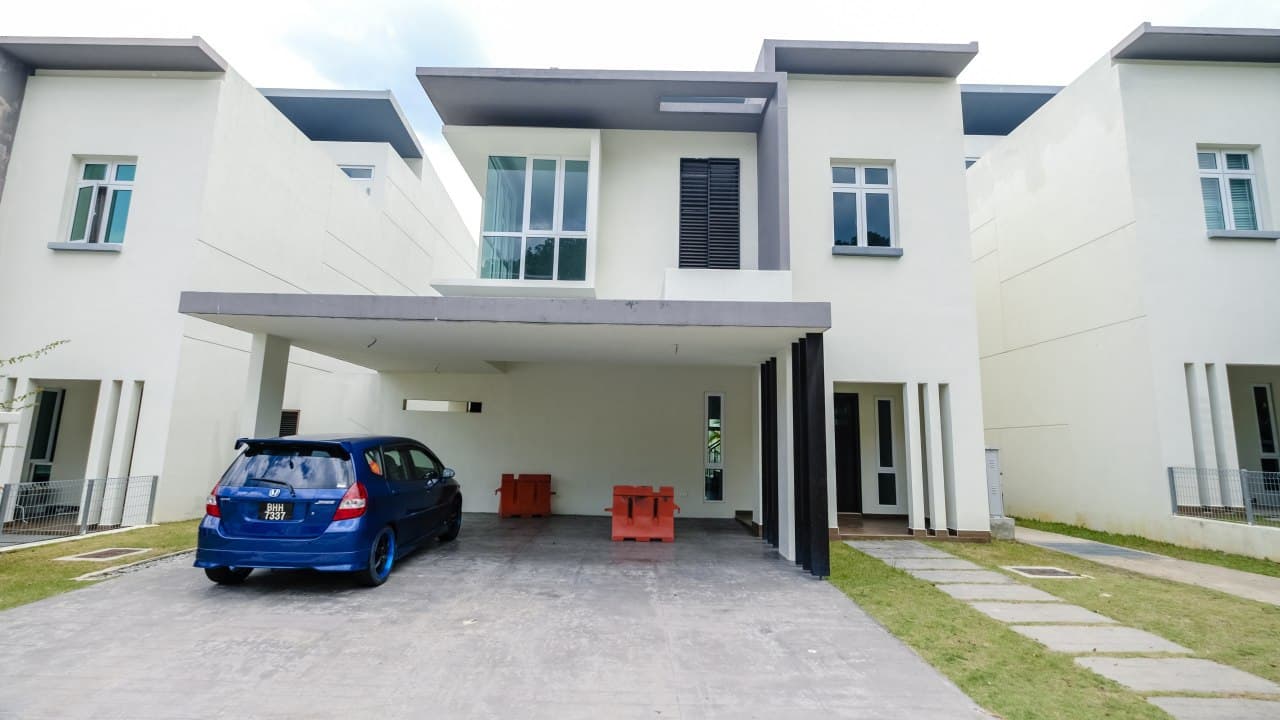 Tijani Ukay - photo 5