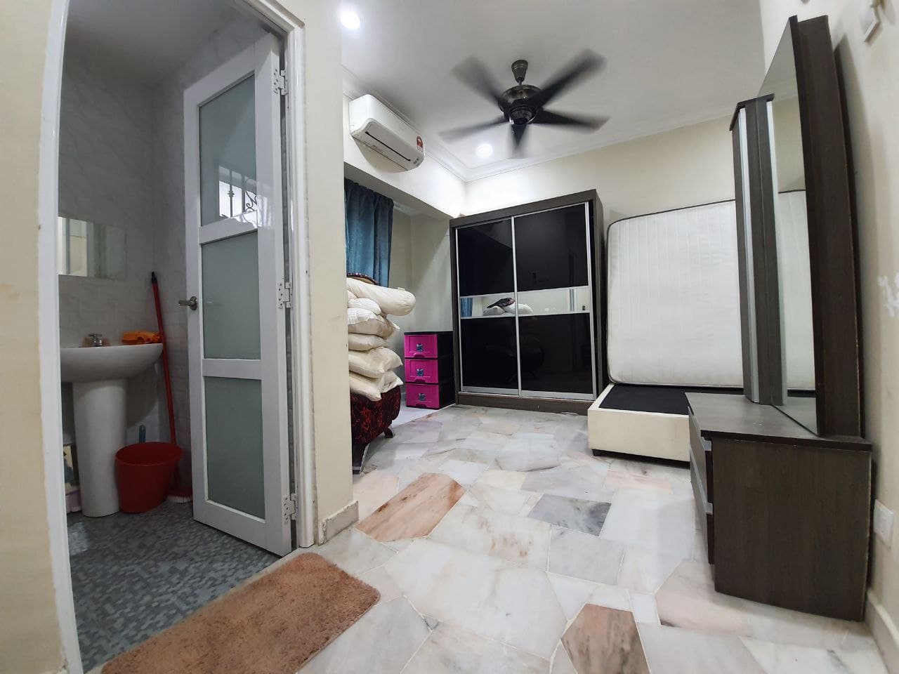 Astaria Condominium - photo 3