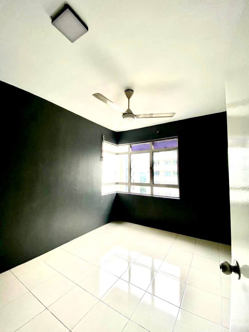 Mutiara Anggerik Service Apartment - photo 4