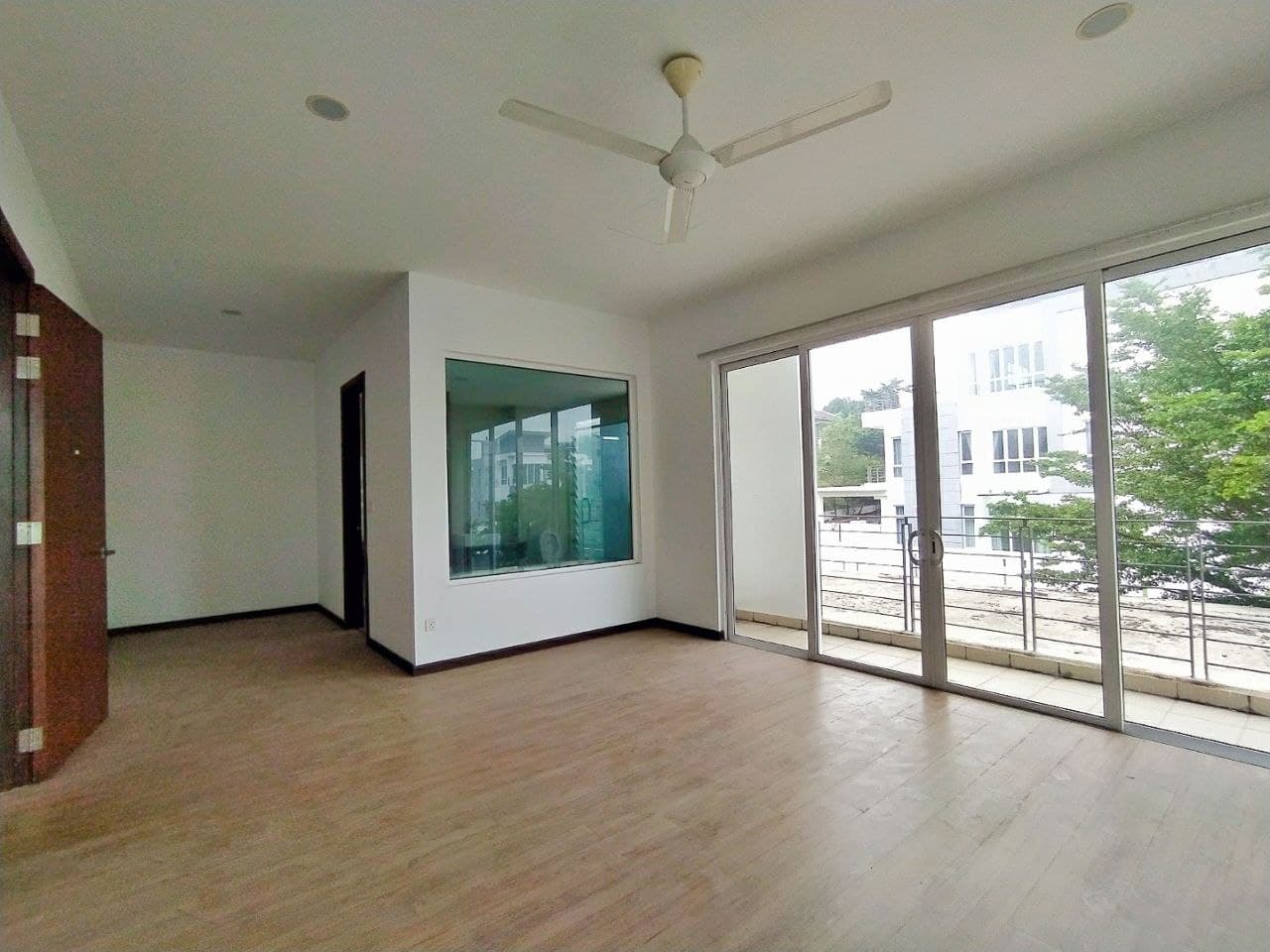 Suria Villa - photo 12