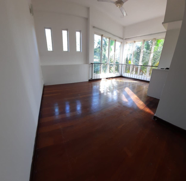 Bukit Jelutong - photo 7