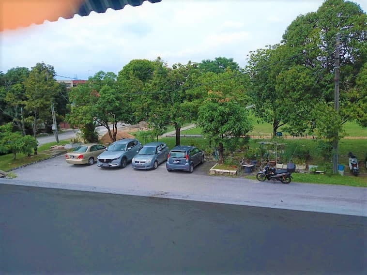 Taman Seraya - photo 2
