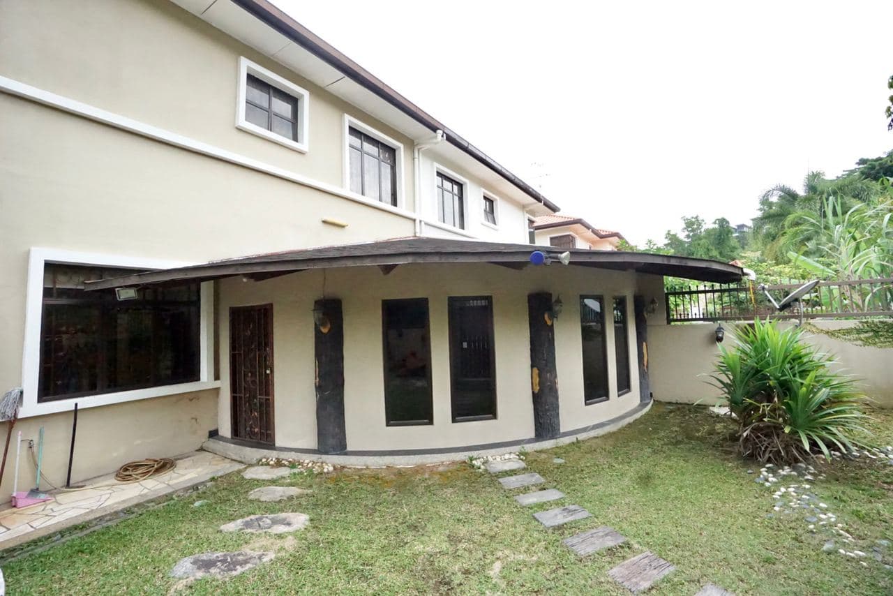 Tropika Kemensah - photo 2