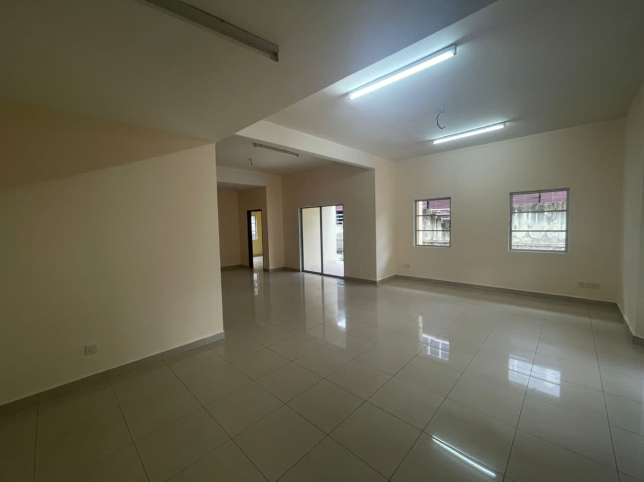 Taman Pinggiran Saujana - photo 4
