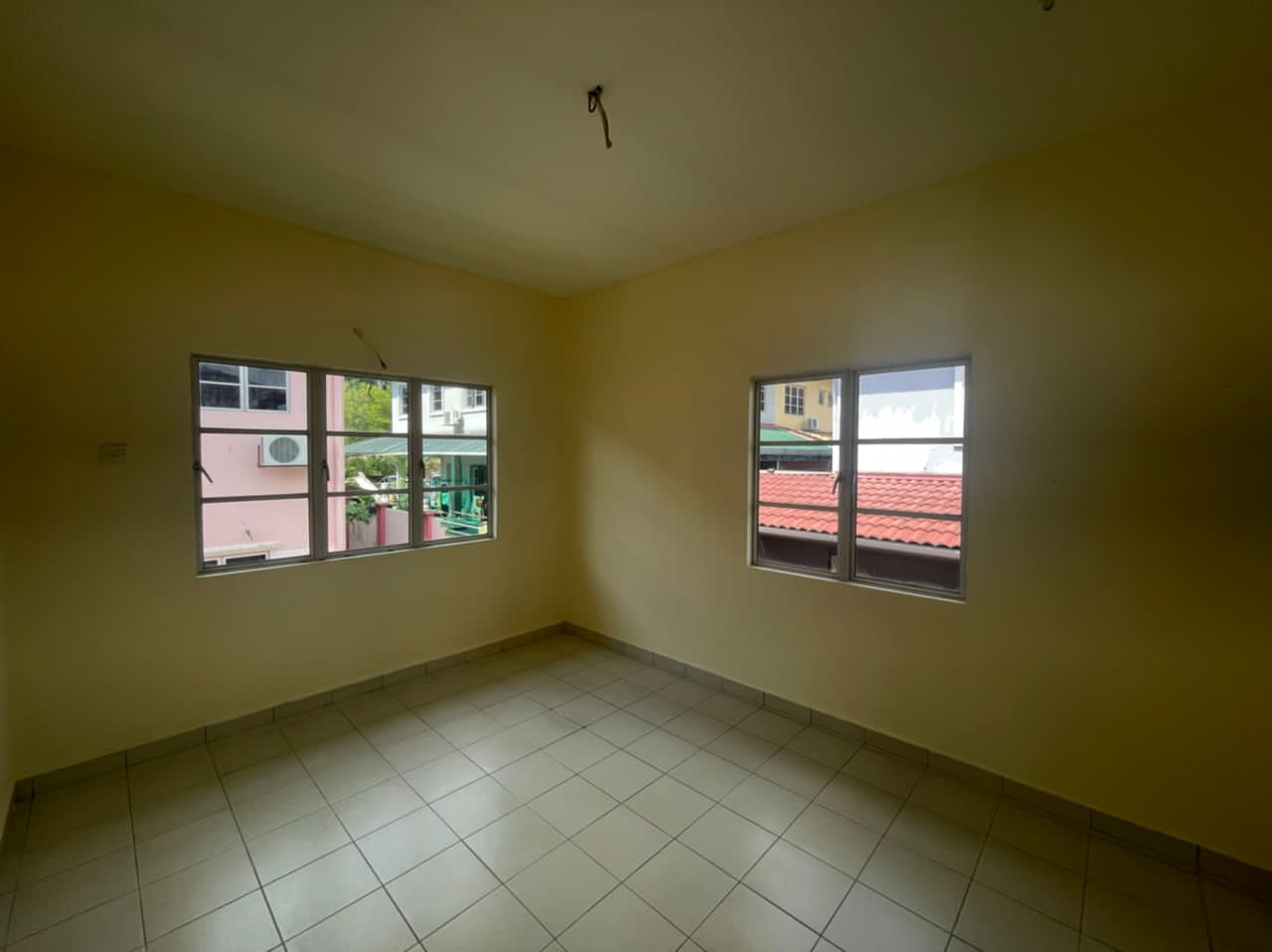 Taman Pinggiran Saujana - photo 6