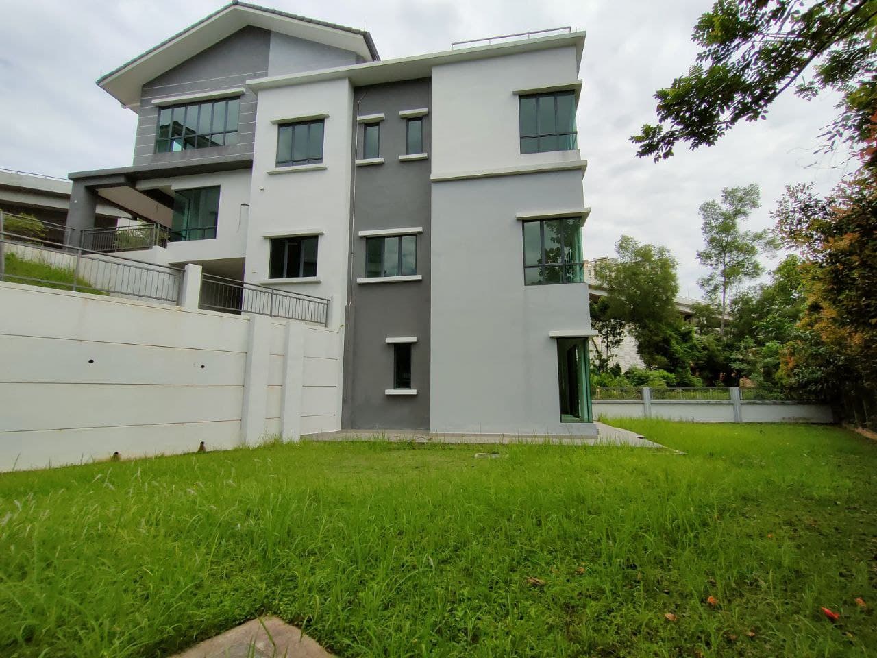 Taman Dagang Jaya - photo 2