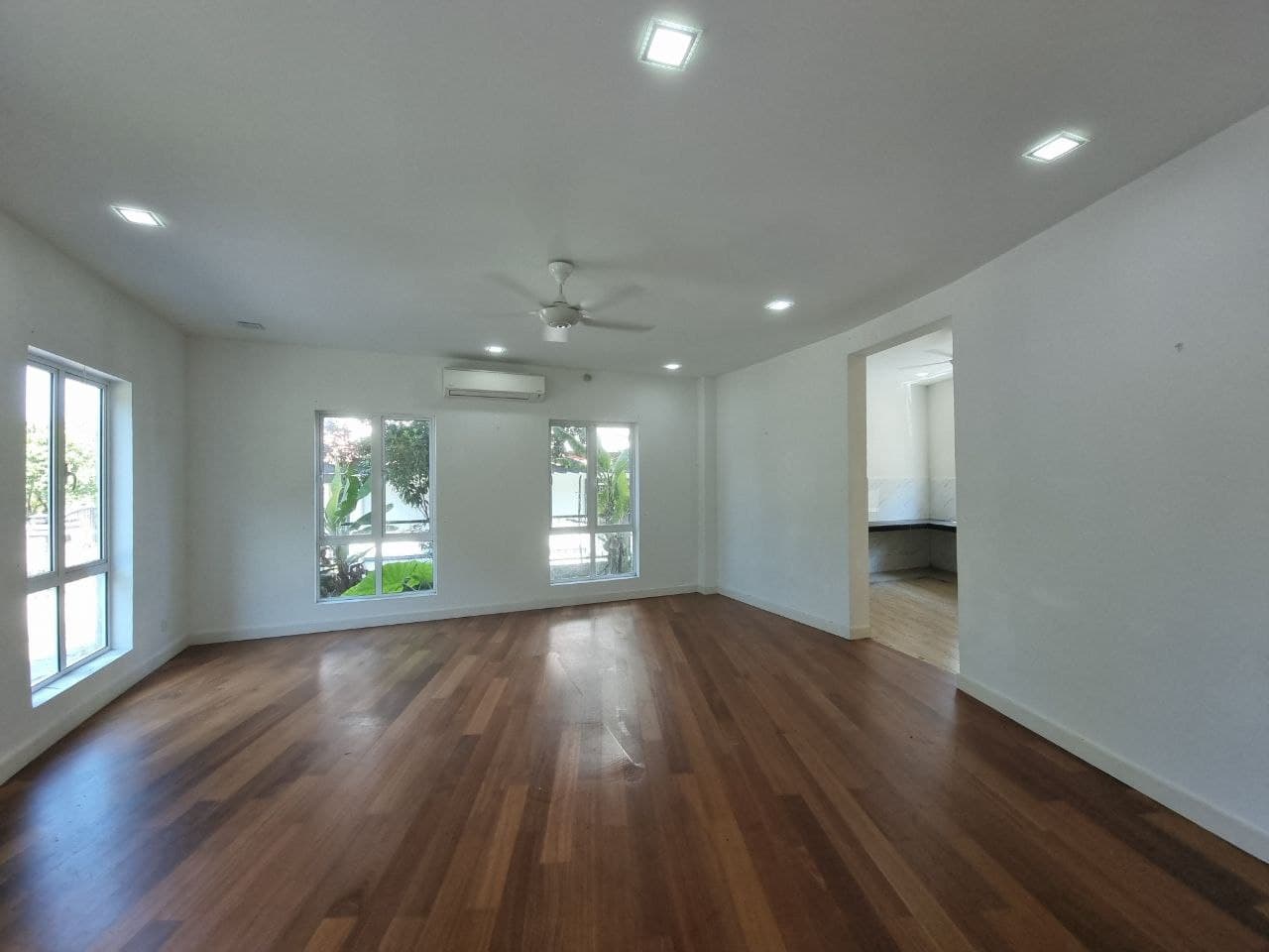 Section 9, Kota Damansara - photo 7