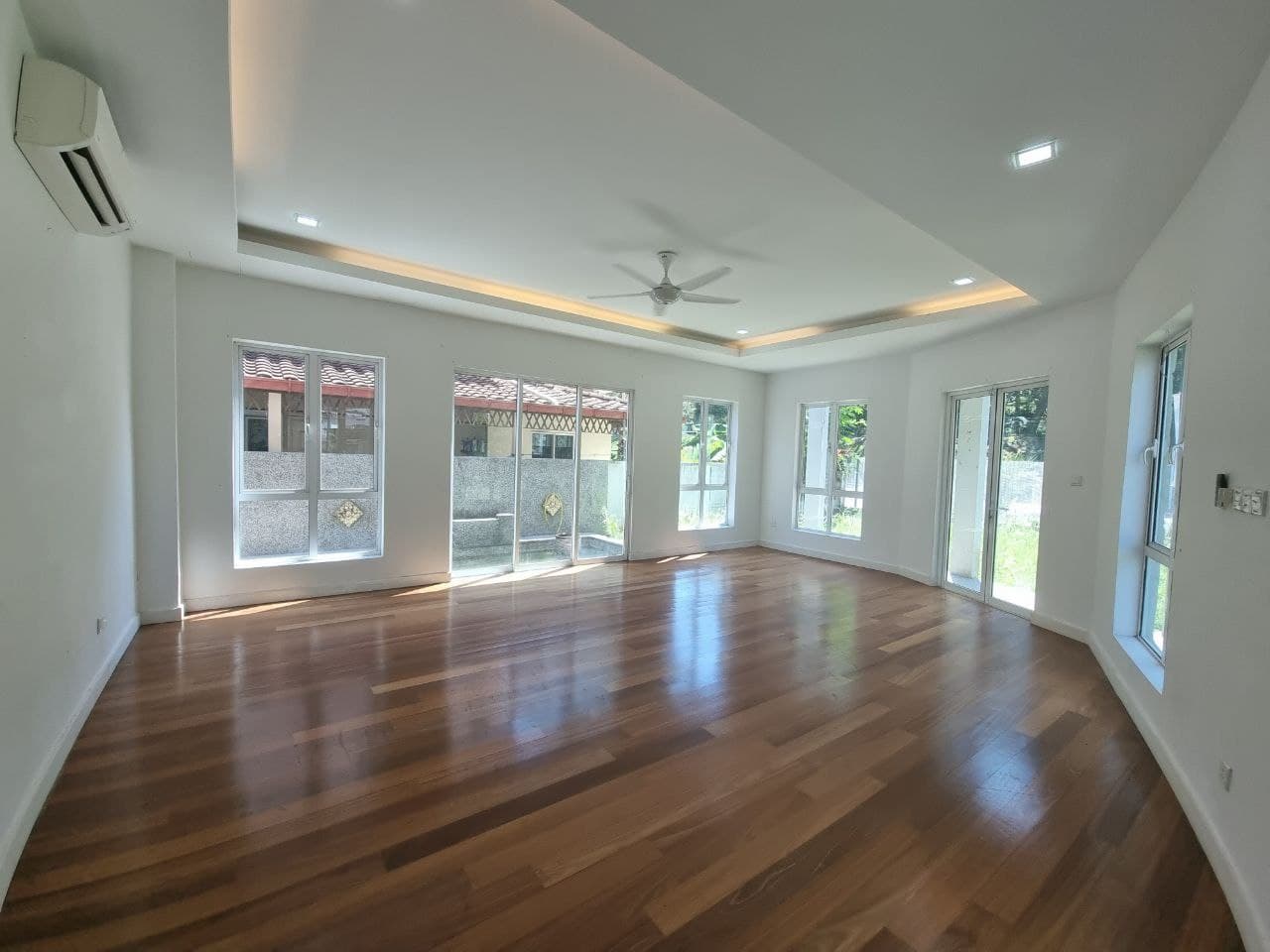 Section 9, Kota Damansara - photo 8