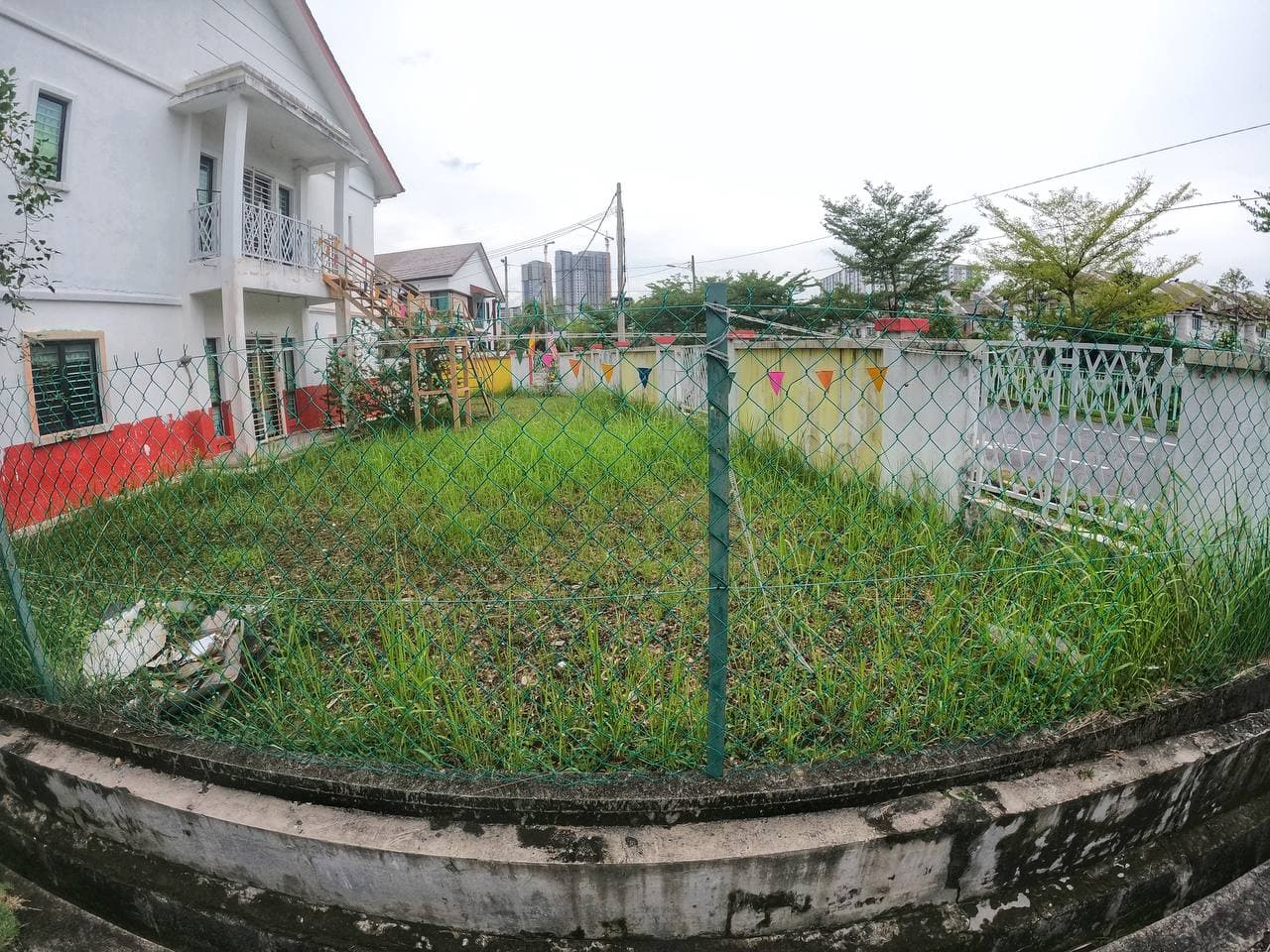 Taman Puncak Saujana - photo 5