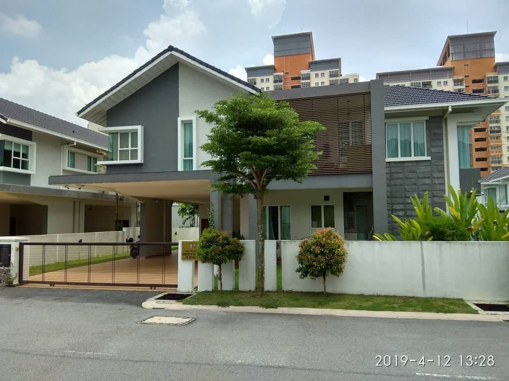 Taman Ukay Seraya - photo 4