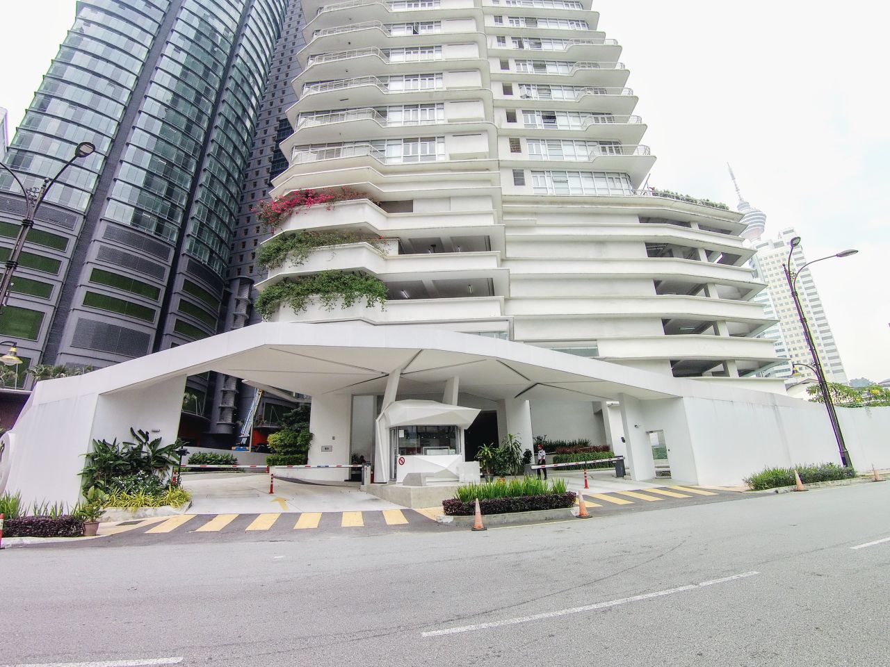 Idaman Residence - photo 2