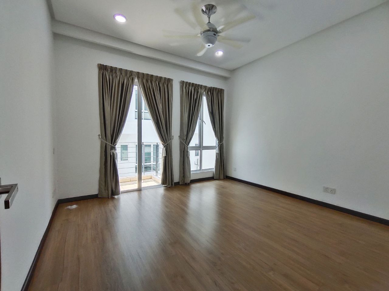 Suria Villa - photo 8