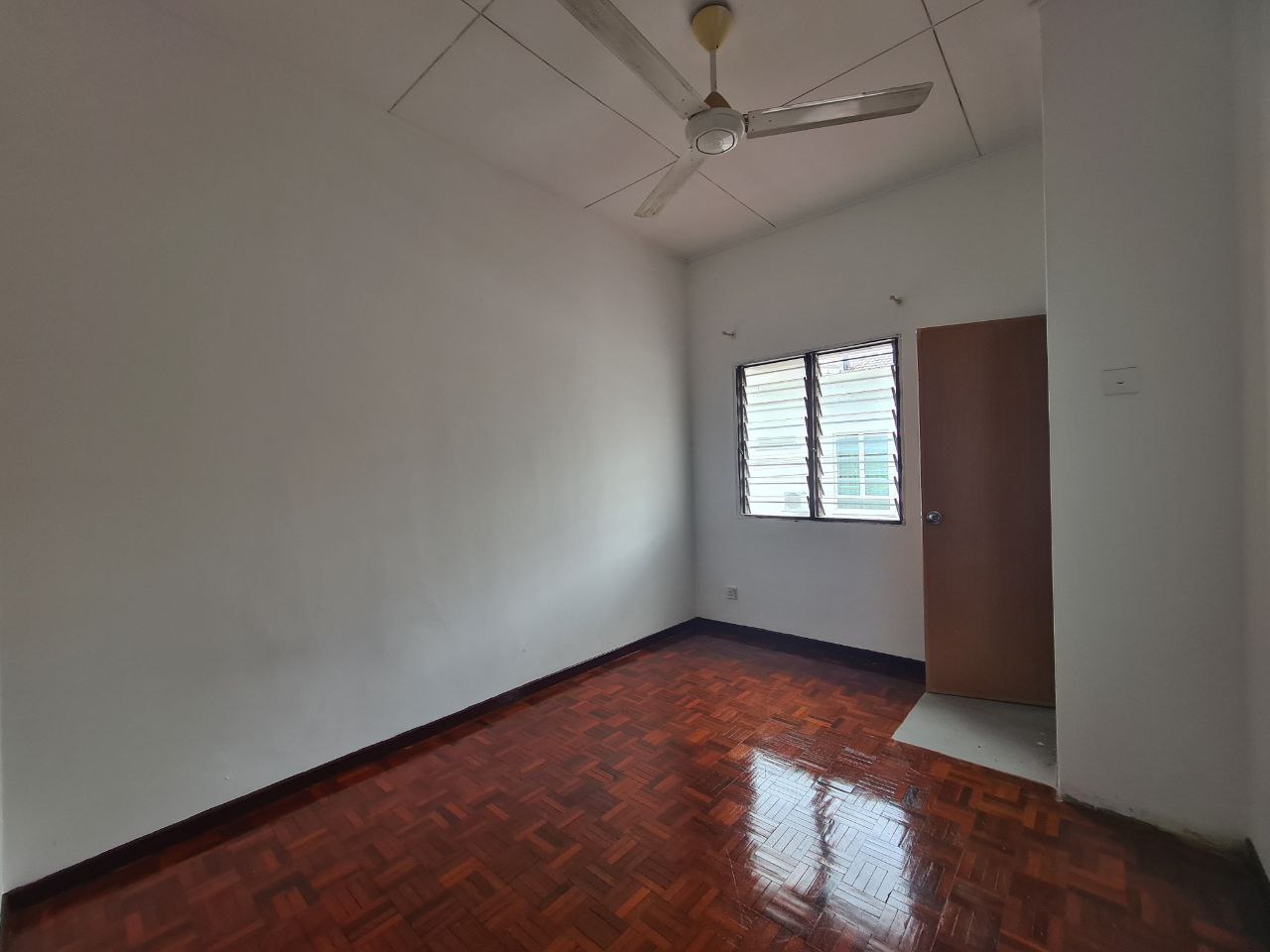 Damai Bestari, Alam Damai - photo 8